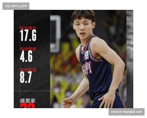 全运会广东更衣室庆祝曝光，徐杰手持MVP奖杯与队友合影